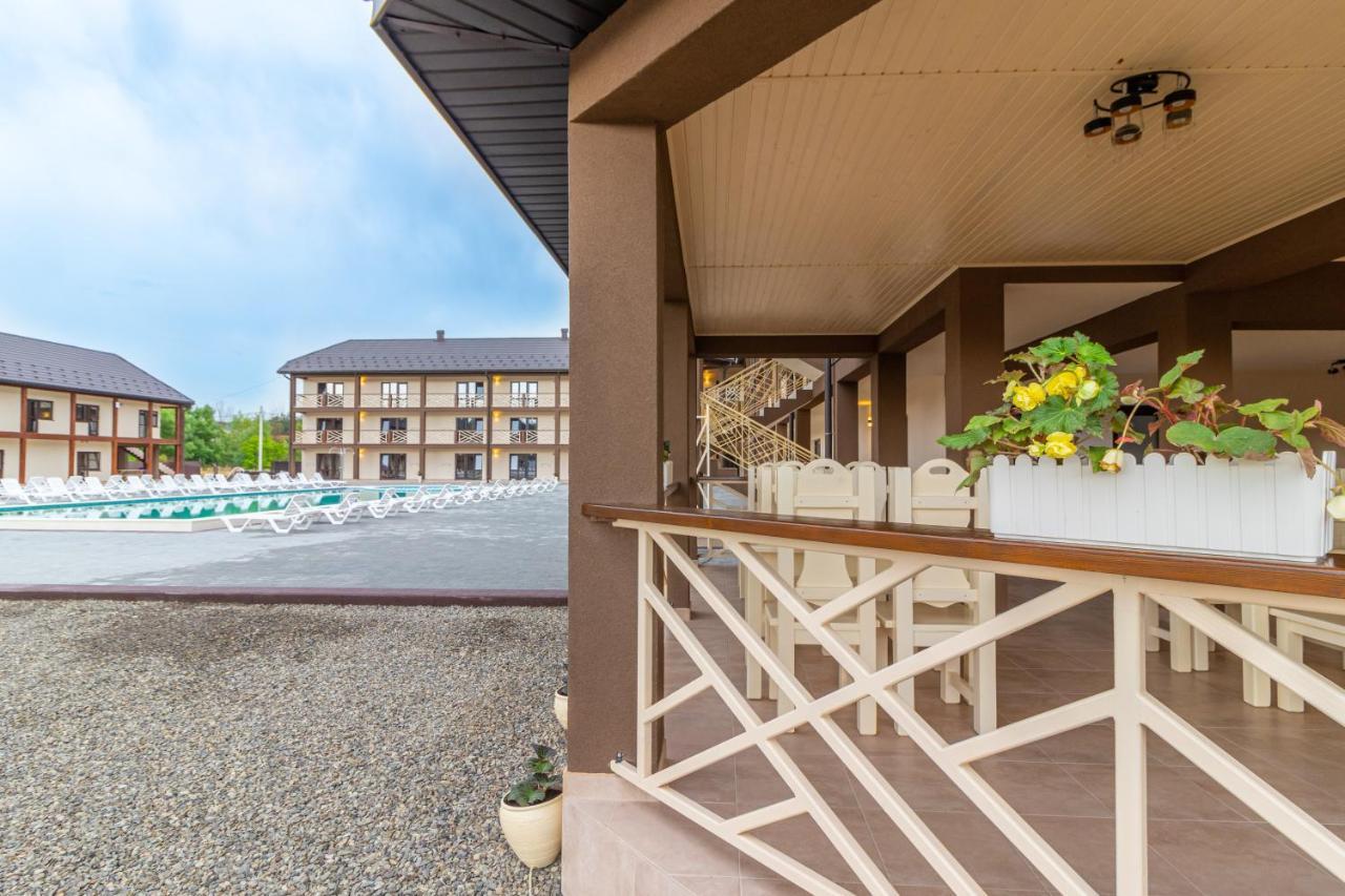 Nikoletta Hotel Solotvyno Eksteriør billede